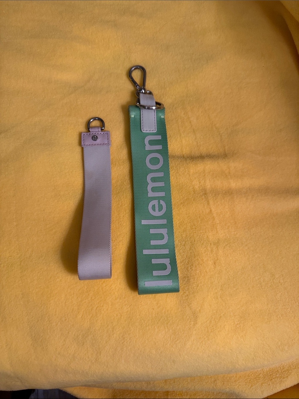 lululemon athletica Green and Cream Key Wrist Strap Set